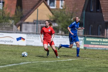 Bild 224 - F TSV Zarpen - Holstein Kiel II : Ergebnis: 2:6